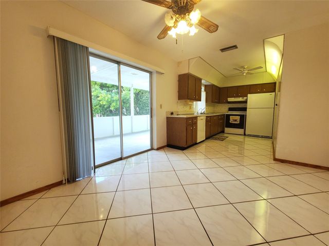 7003 NW 94th Ter, Tamarac, FL 33321