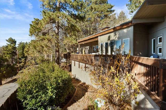 31349 Deer Lick, Running Springs, CA 92382