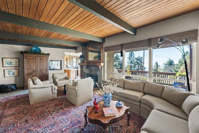 31349 Deer Lick, Running Springs, CA 92382