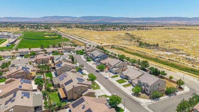 44853 Normandy Lane, Lancaster, CA 93536