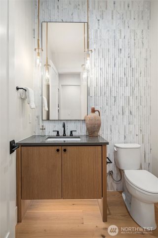 10214 NE 139th Street, Kirkland, WA 98034