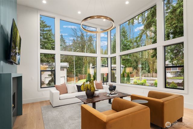 10214 NE 139th Street, Kirkland, WA 98034