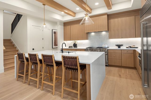 10214 NE 139th Street, Kirkland, WA 98034