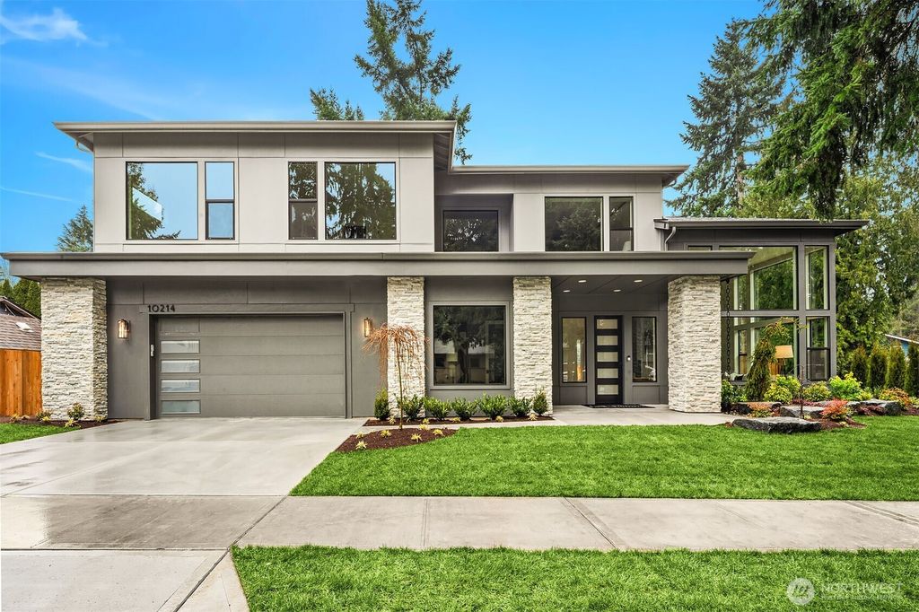 10214 NE 139th Street, Kirkland, WA 98034