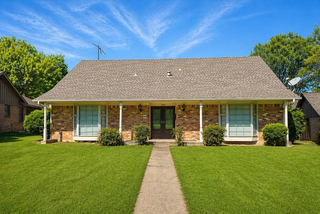 2019 Dancliff Drive, Dallas, TX 75224