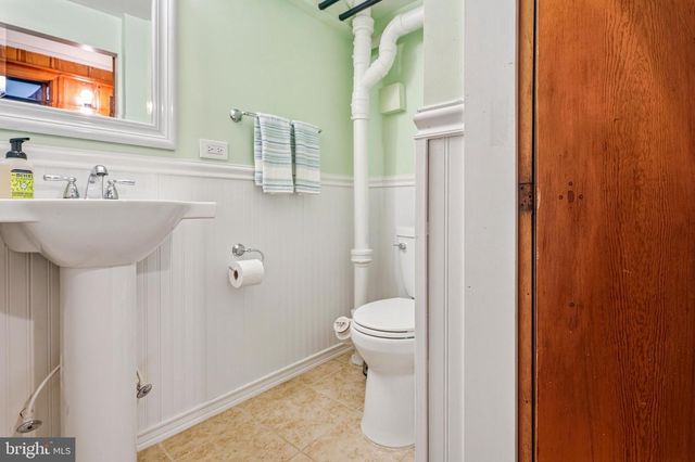 318 ALABAMA RD, Towson, MD 21204