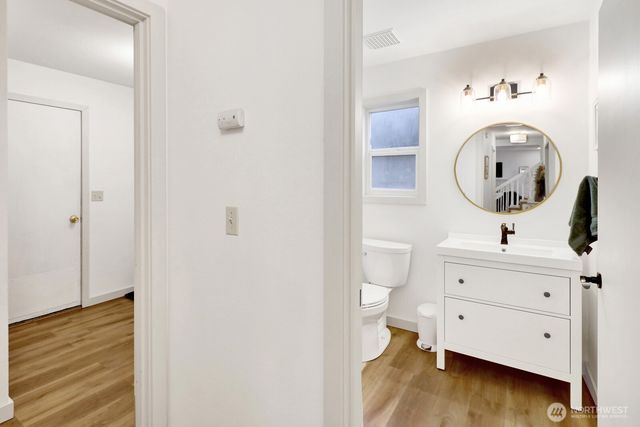 1125 N Cascade Court, Lynden, WA 98264