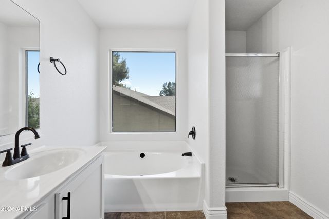 6020 W MICHIGAN Avenue, Glendale, AZ 85308
