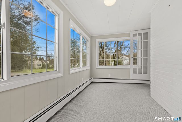 4 Woodridge Circle, Trumbull, CT 06611