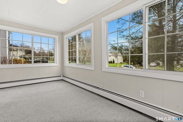 4 Woodridge Circle, Trumbull, CT 06611