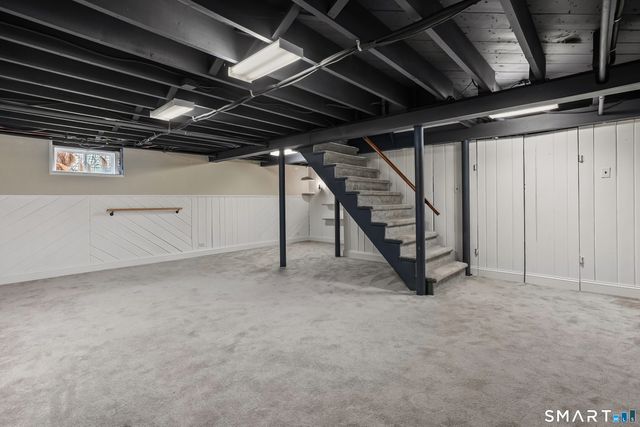 4 Woodridge Circle, Trumbull, CT 06611