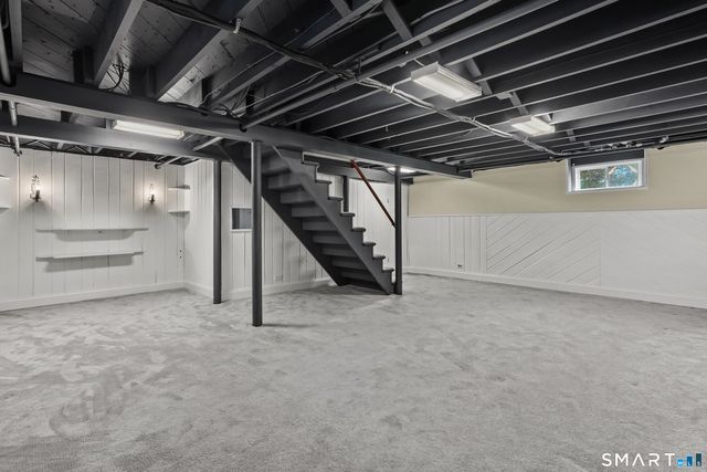 4 Woodridge Circle, Trumbull, CT 06611