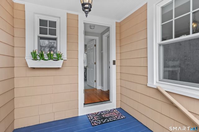 4 Woodridge Circle, Trumbull, CT 06611