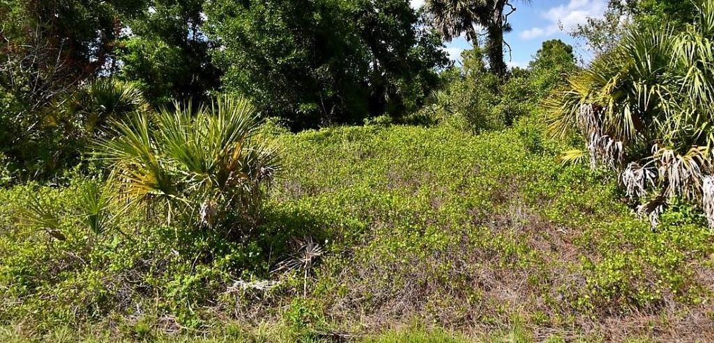 ROTH STREET, North Port, FL 34288