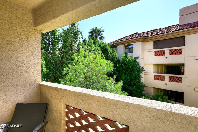 5104 N 32nd Street 348, Phoenix, AZ 85018