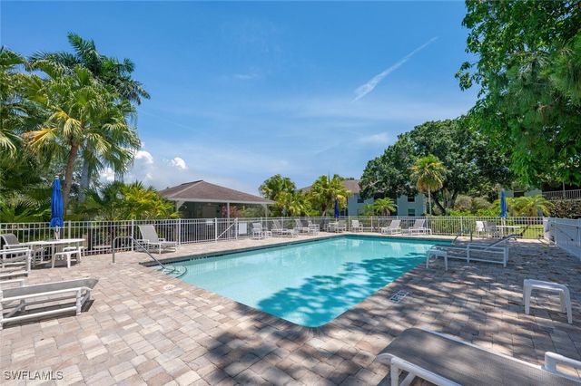 5741 Whitaker RD D103, Naples, FL 34112