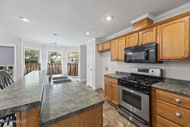 303 Dockery Drive, Byhalia, MS 38611