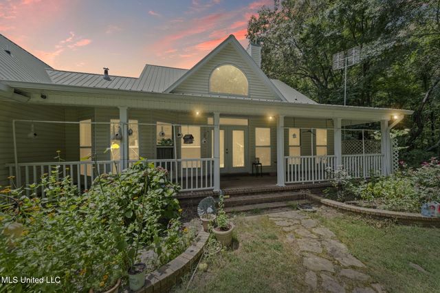 303 Dockery Drive, Byhalia, MS 38611