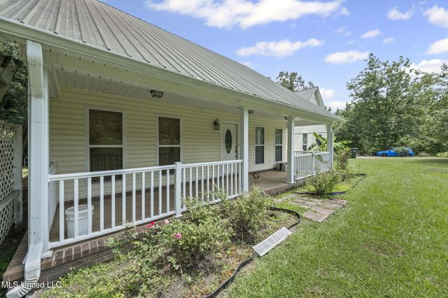 303 Dockery Drive, Byhalia, MS 38611