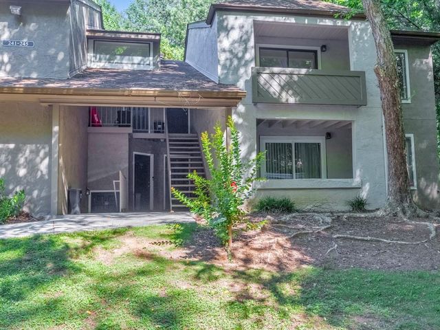 245 Seasons Parkway, Norcross, GA 30093