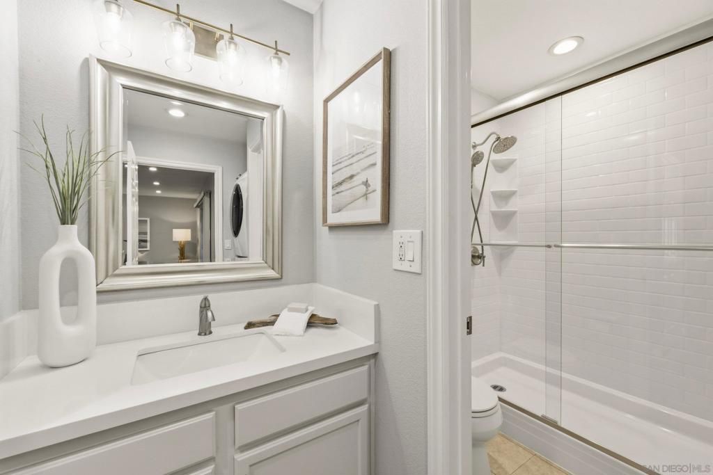 Image 11 of property listing at 3535 Madison 226, San Diego, CA 92116