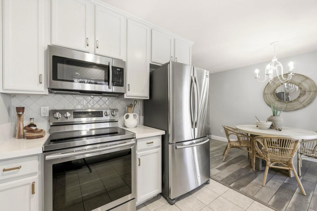 Image 4 of property listing at 3535 Madison 226, San Diego, CA 92116