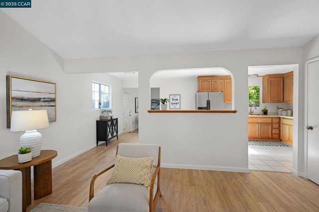 5506 Alaska Dr, Concord, CA 94521