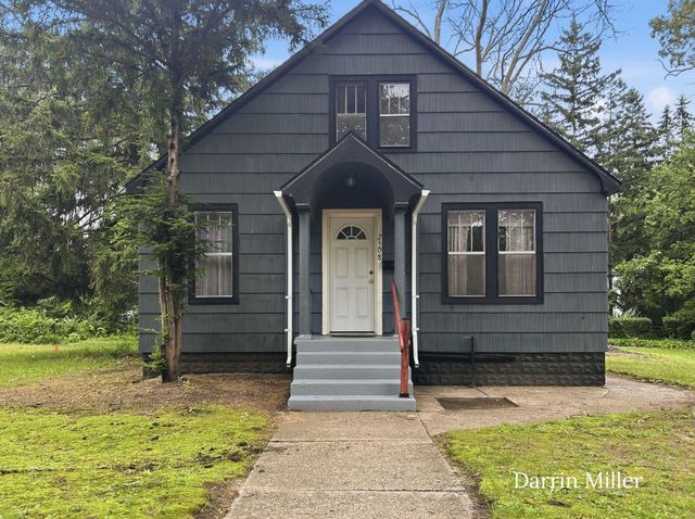 2508 Ninth Street, Muskegon Heights, MI 49444