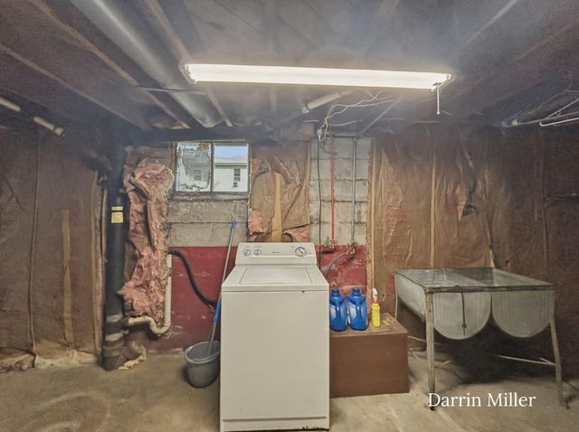 2508 Ninth Street, Muskegon Heights, MI 49444