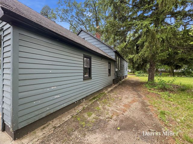 2508 Ninth Street, Muskegon Heights, MI 49444