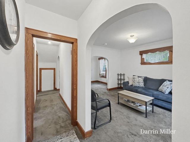 2508 Ninth Street, Muskegon Heights, MI 49444