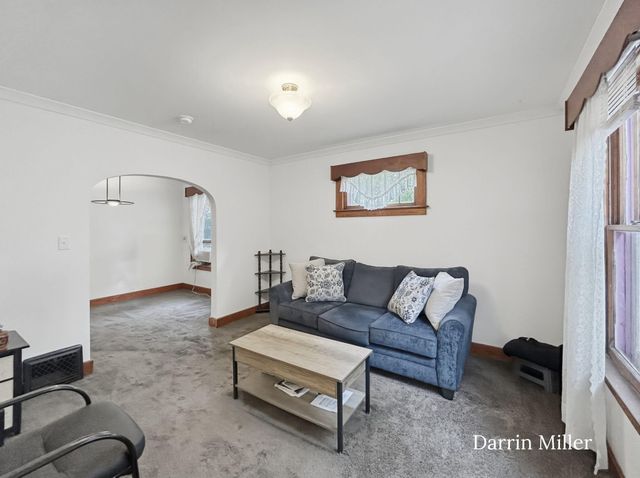 2508 Ninth Street, Muskegon Heights, MI 49444