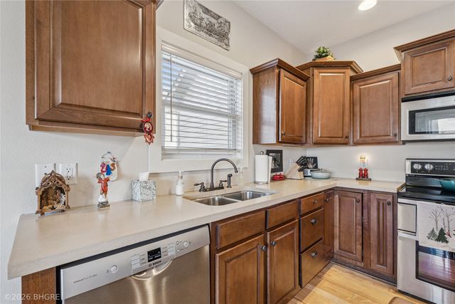 6824 Mark Twain Court, Johnston, IA 50131