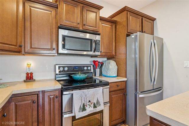 6824 Mark Twain Court, Johnston, IA 50131