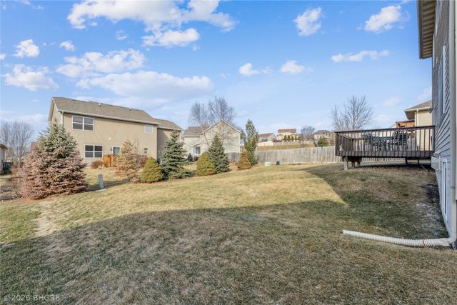 6824 Mark Twain Court, Johnston, IA 50131