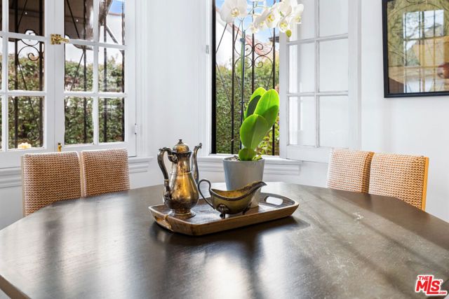 926 S Burnside Avenue, Los Angeles, CA 90036