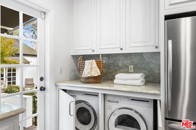 926 S Burnside Avenue, Los Angeles, CA 90036