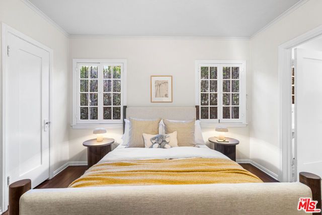 926 S Burnside Avenue, Los Angeles, CA 90036