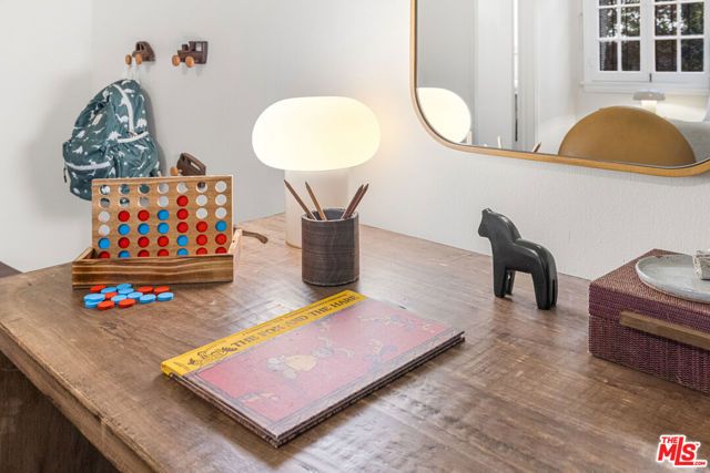 926 S Burnside Avenue, Los Angeles, CA 90036