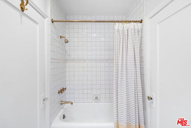 926 S Burnside Avenue, Los Angeles, CA 90036