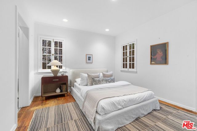 926 S Burnside Avenue, Los Angeles, CA 90036