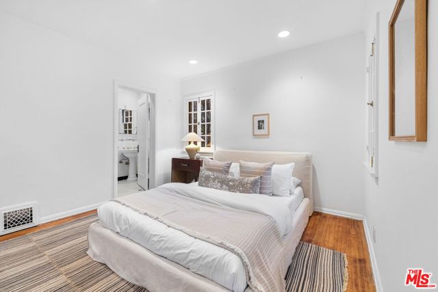 926 S Burnside Avenue, Los Angeles, CA 90036