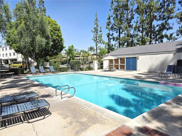 1851 Brea, Fullerton, CA 92835