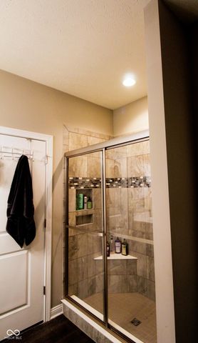 6351 Filly Circle, Indianapolis, IN 46260