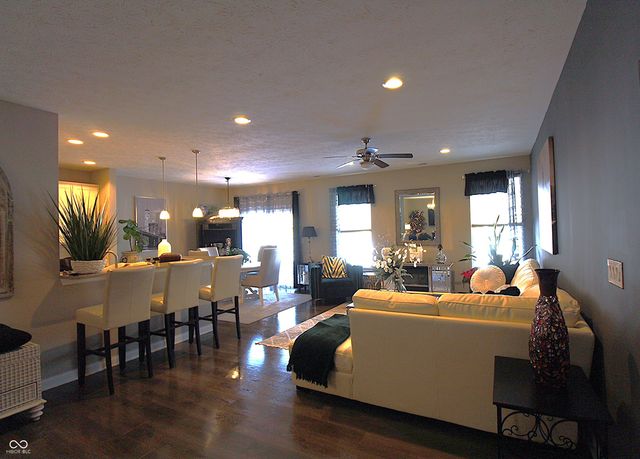 6351 Filly Circle, Indianapolis, IN 46260