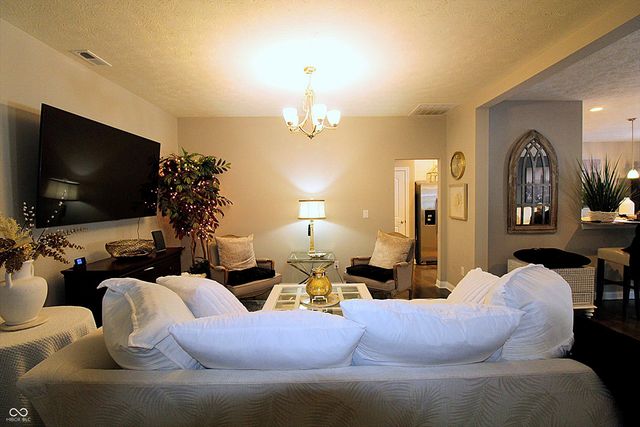 6351 Filly Circle, Indianapolis, IN 46260