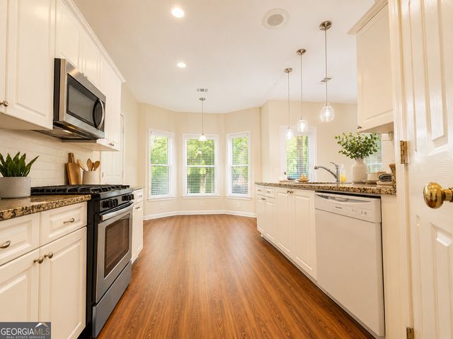 1150 Northpoint Trace, Roswell, GA 30076