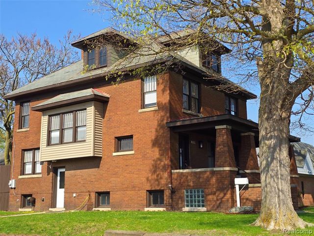 26850 W 7 Mile Road, Redford, MI 48240