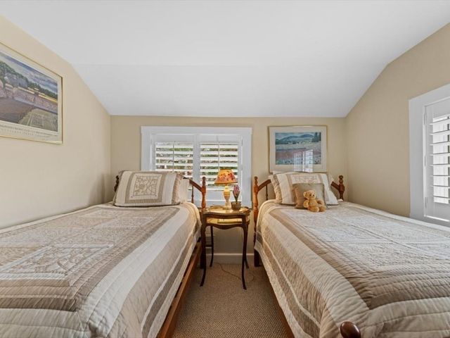 36 Kimlo Road, Wellesley, MA 02481