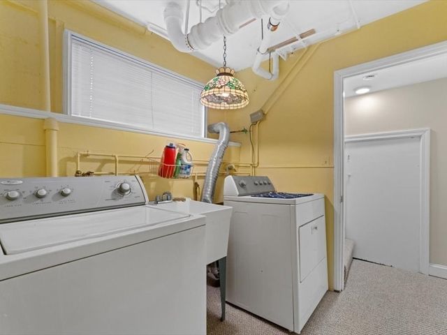 36 Kimlo Road, Wellesley, MA 02481